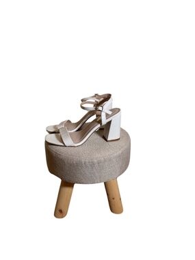 White leather block heel sandals